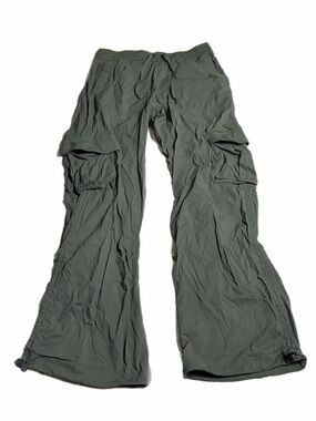 Lululemon Dance Studio Relaxed-Fit Mid-Rise Cargo Pant 31” (Army Green) Size M
